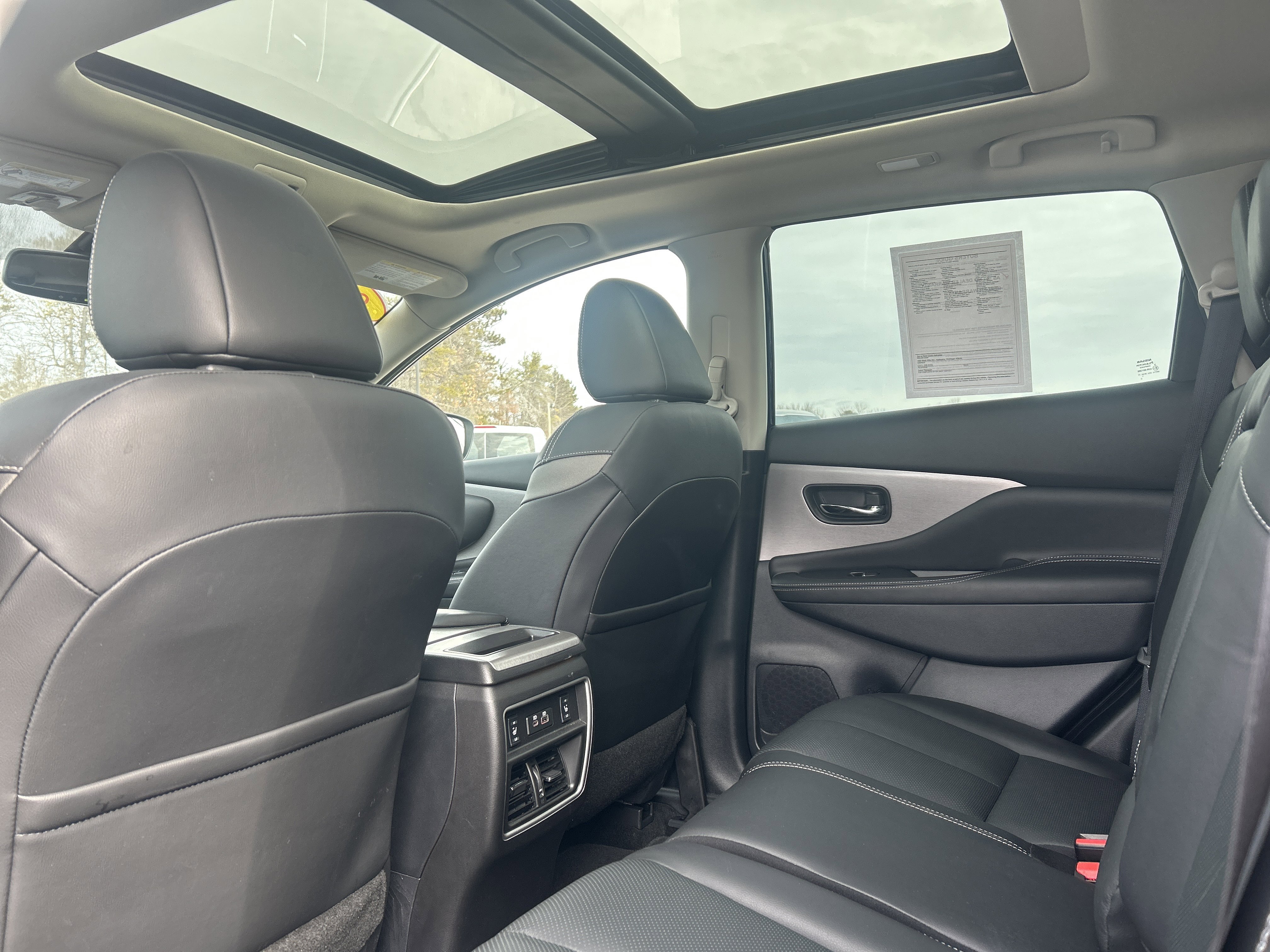 Used 2020 Nissan Murano SL image 8