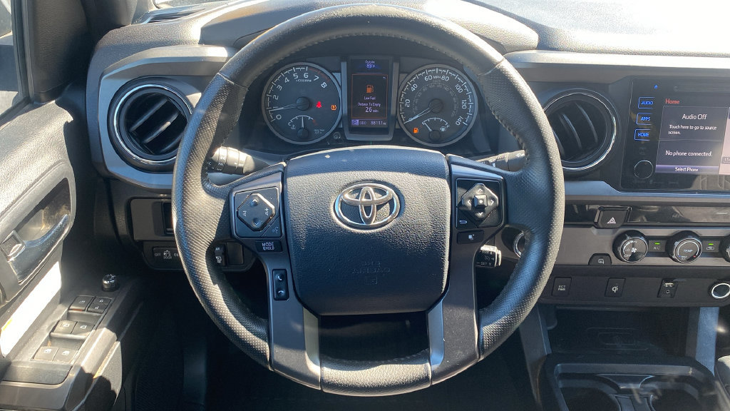 Used 2017 Toyota Tacoma TRD Off-Road w/ Tow Package RWD image 24