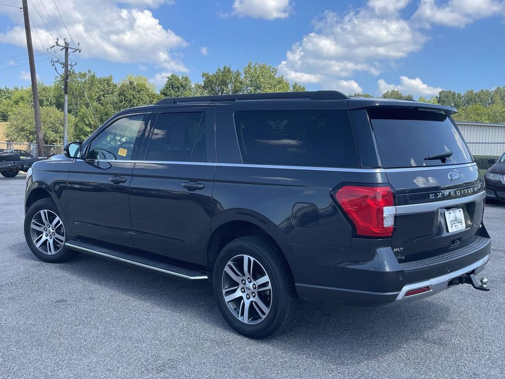 Certified 2023 Ford Expedition Max XLT RWD image 5