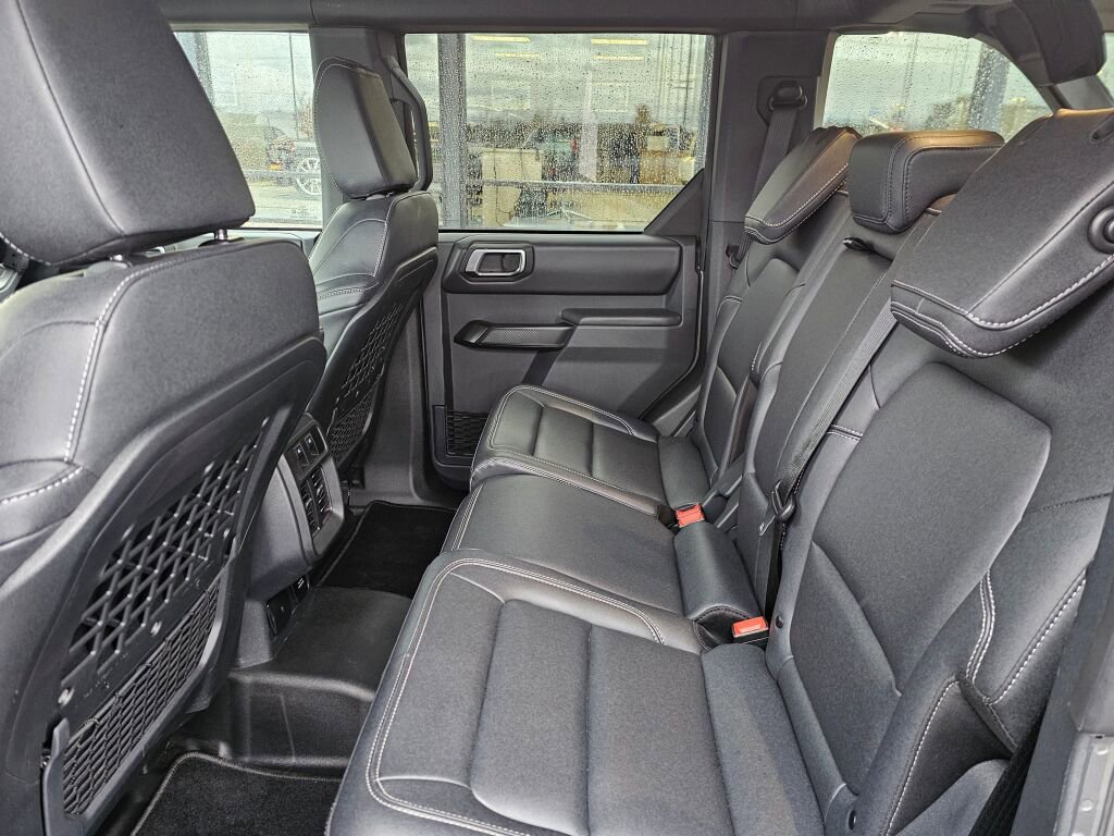 Certified 2025 Ford Bronco Badlands image 13