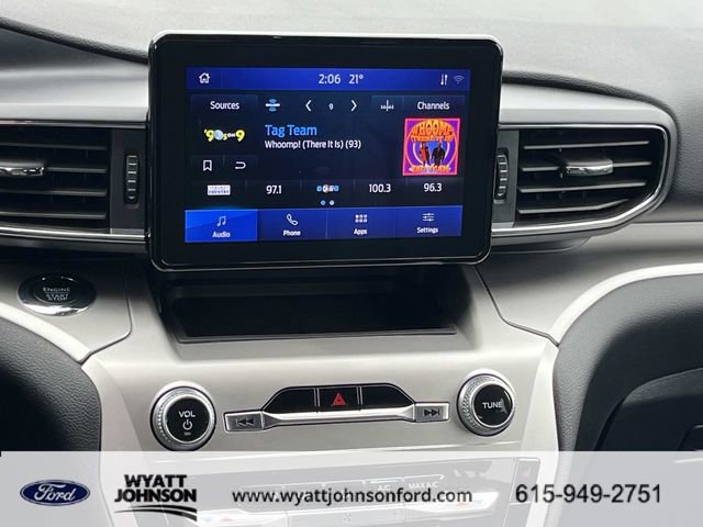 Certified 2022 Ford Explorer XLT w/ Equipment Group 202A image 14