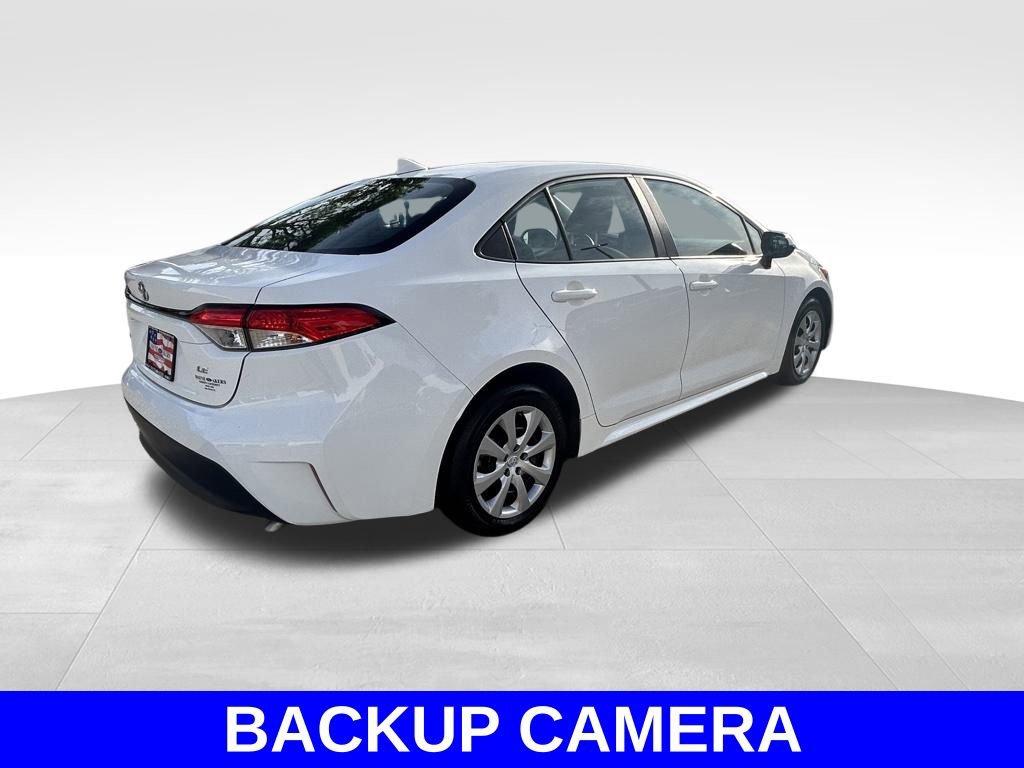 Used 2024 Toyota Corolla LE image 4