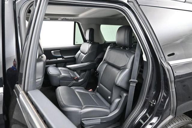 Certified 2025 Ford Expedition Platinum AWD/4WD image 25