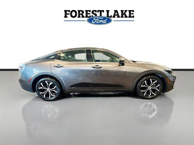 Used 2023 Toyota Crown XLE image 8