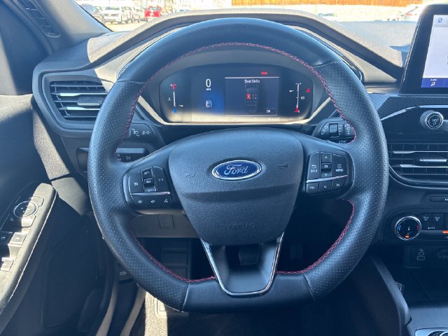Certified 2025 Ford Escape ST-Line AWD/4WD image 22