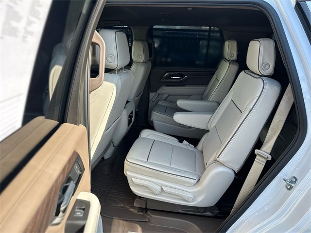 Used 2025 GMC Yukon Denali image 23