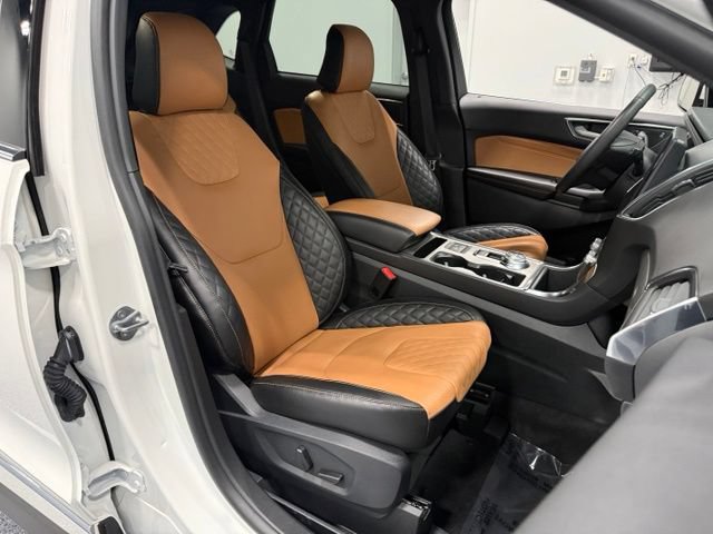 Certified 2024 Ford Edge Titanium w/ Titanium Elite Package AWD/4WD image 41