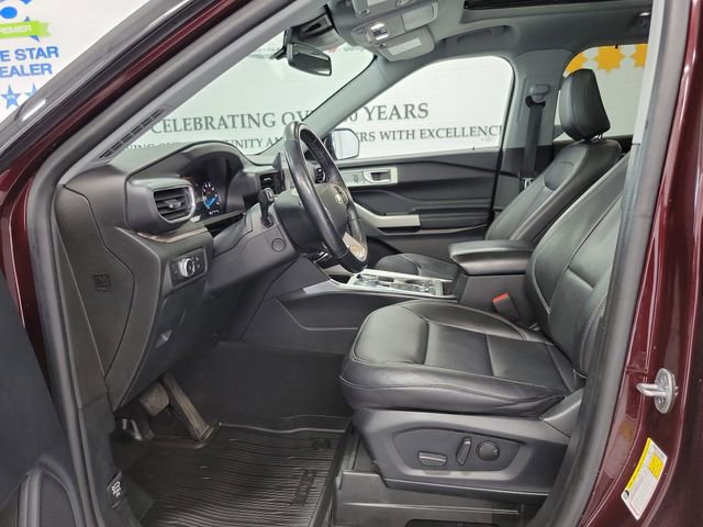 Certified 2022 Ford Explorer Limited w/ Equipment Group 301A AWD/4WD image 8
