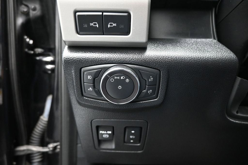 Certified 2019 Ford F150 Lariat AWD/4WD image 14