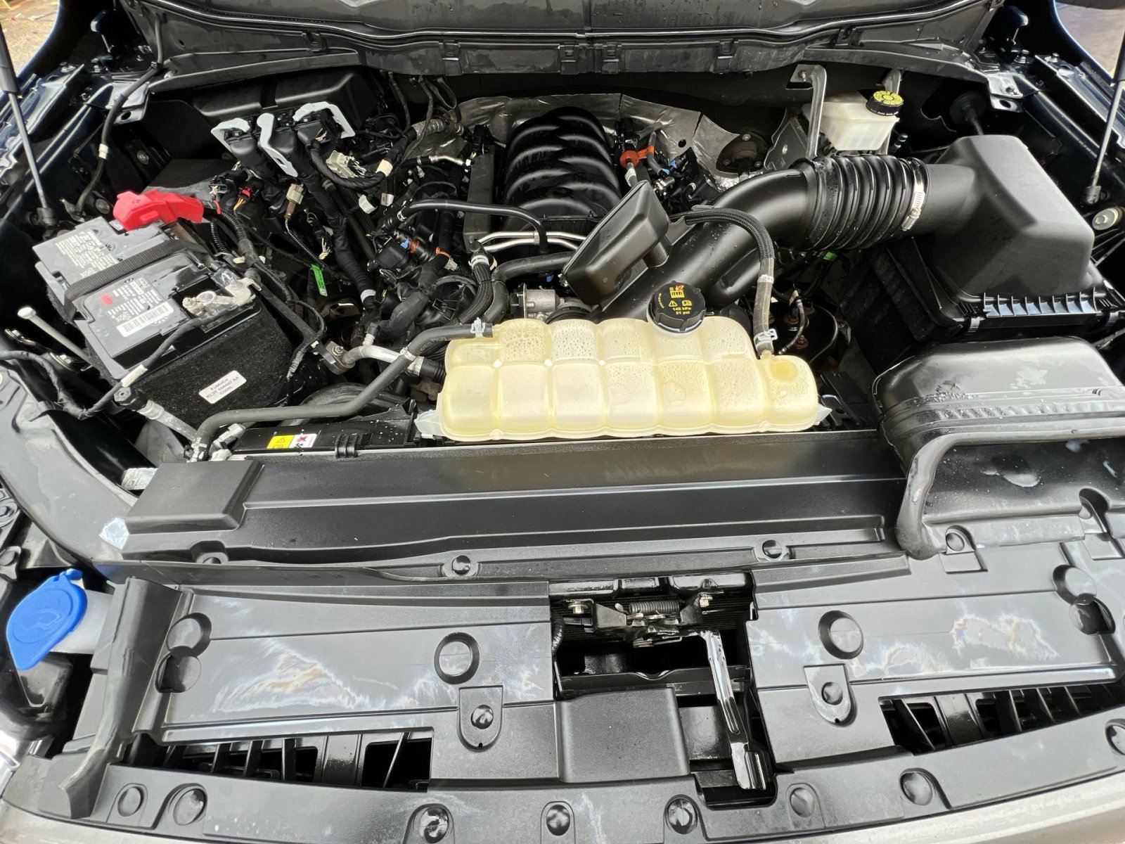 Certified 2022 Ford F150 XLT w/ Equipment Group 302A High image 26