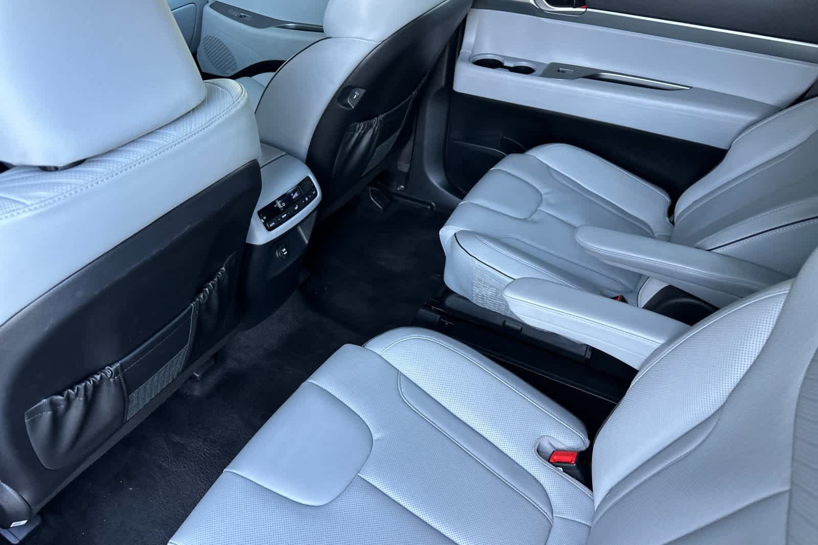 Used 2025 Hyundai Palisade SEL AWD/4WD image 4