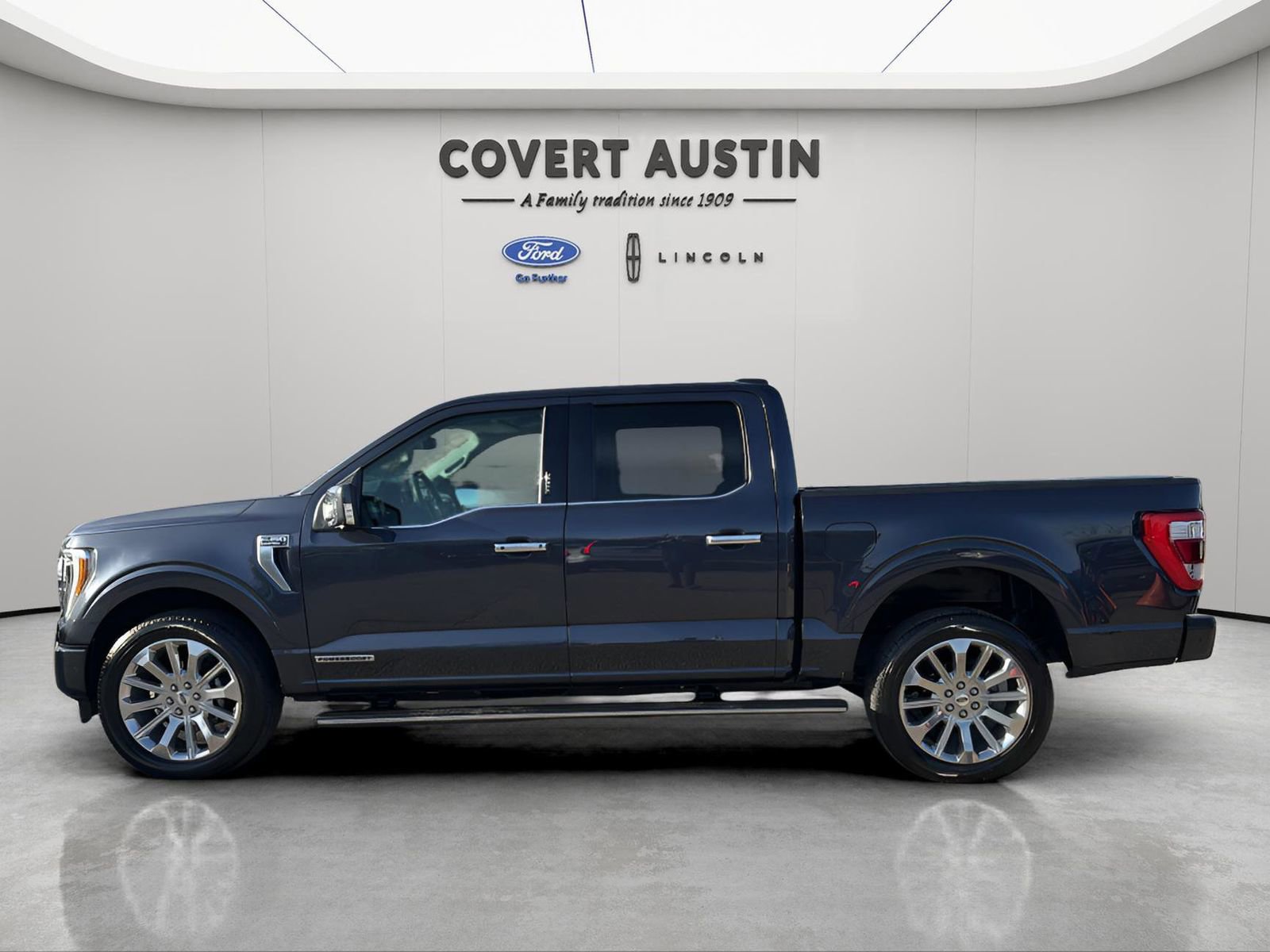 Certified 2022 Ford F150 Limited AWD/4WD image 2