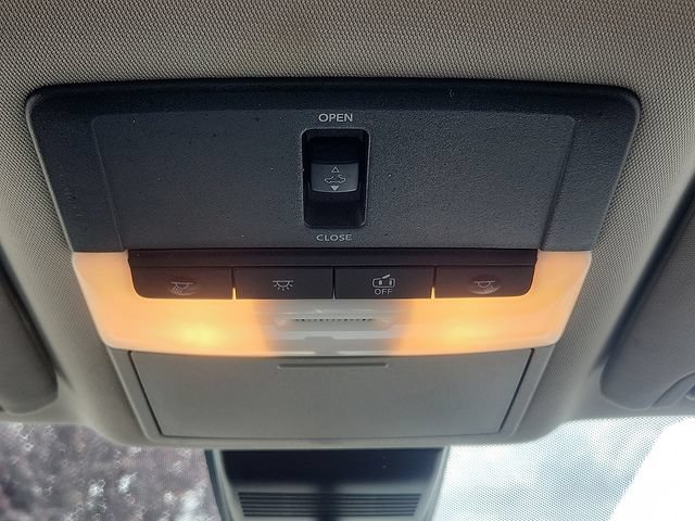 Used 2021 Nissan Altima 2.5 SR w/ SR Premium Package AWD/4WD image 19