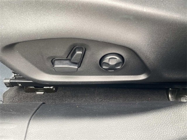 Used 2018 Jeep Compass Limited w/ Navigation Group image 20