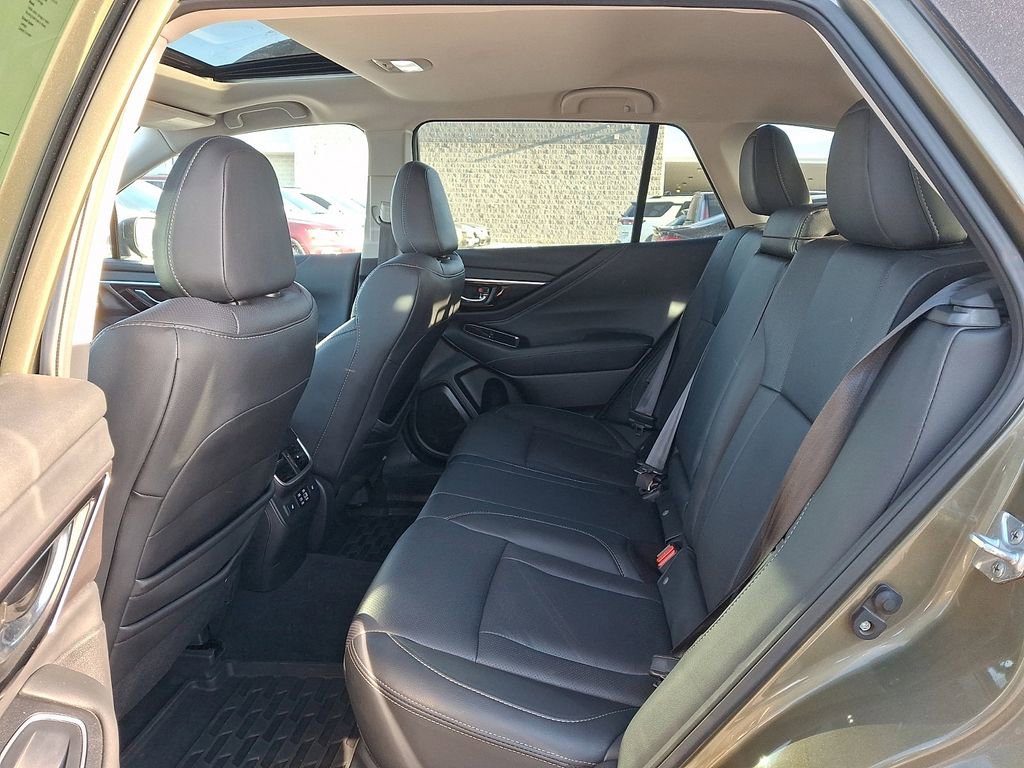 Used 2023 Subaru Outback Limited w/ Popular Package #2 image 10
