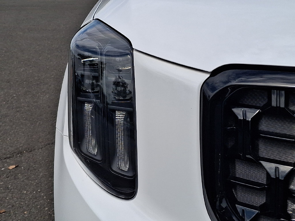 Used 2024 Kia Telluride SX X-Pro AWD/4WD image 12