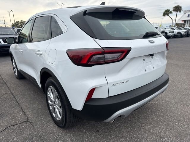 Certified 2023 Ford Escape Active image 3