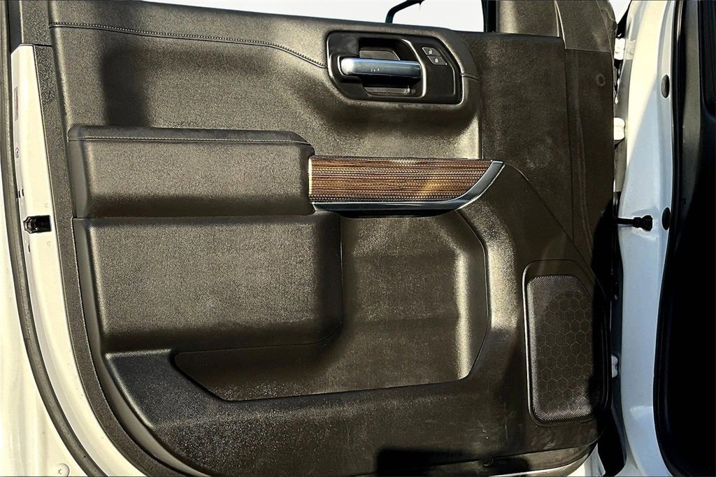 Used 2022 Chevrolet Silverado 1500 LT Trail Boss w/ Bed Protection Package image 24