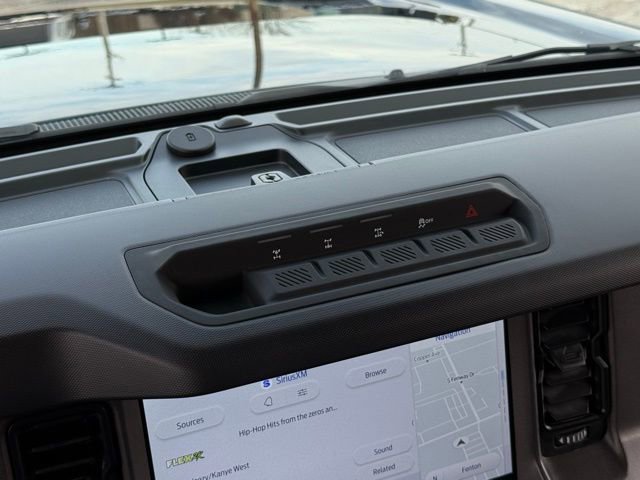 Certified 2025 Ford Bronco Big Bend w/ Black Diamond Package image 23