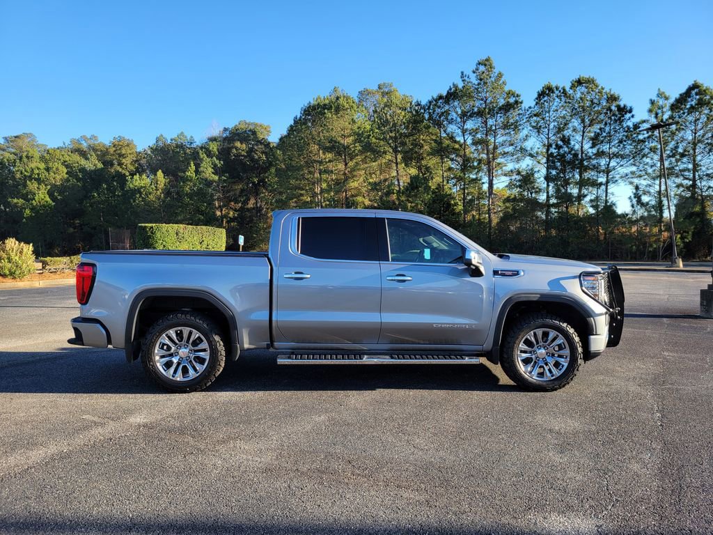 Used 2023 GMC Sierra 1500 Denali w/ Technology Package image 6