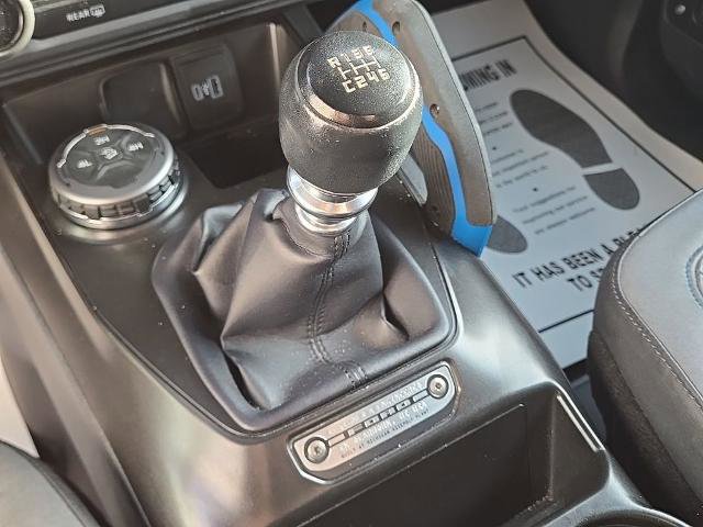 Certified 2021 Ford Bronco Black Diamond image 30