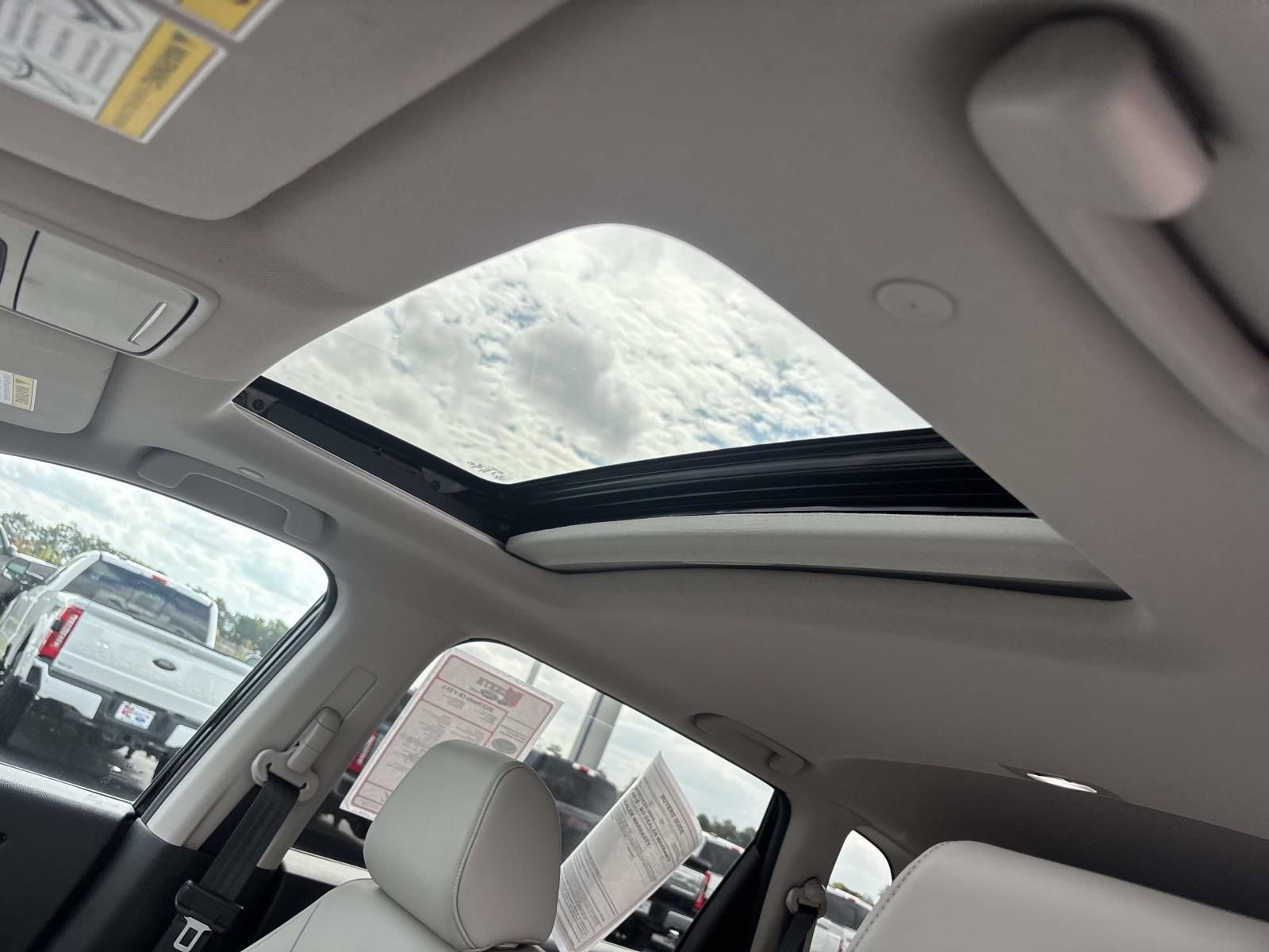 Used 2023 Honda CR-V EX-L image 27