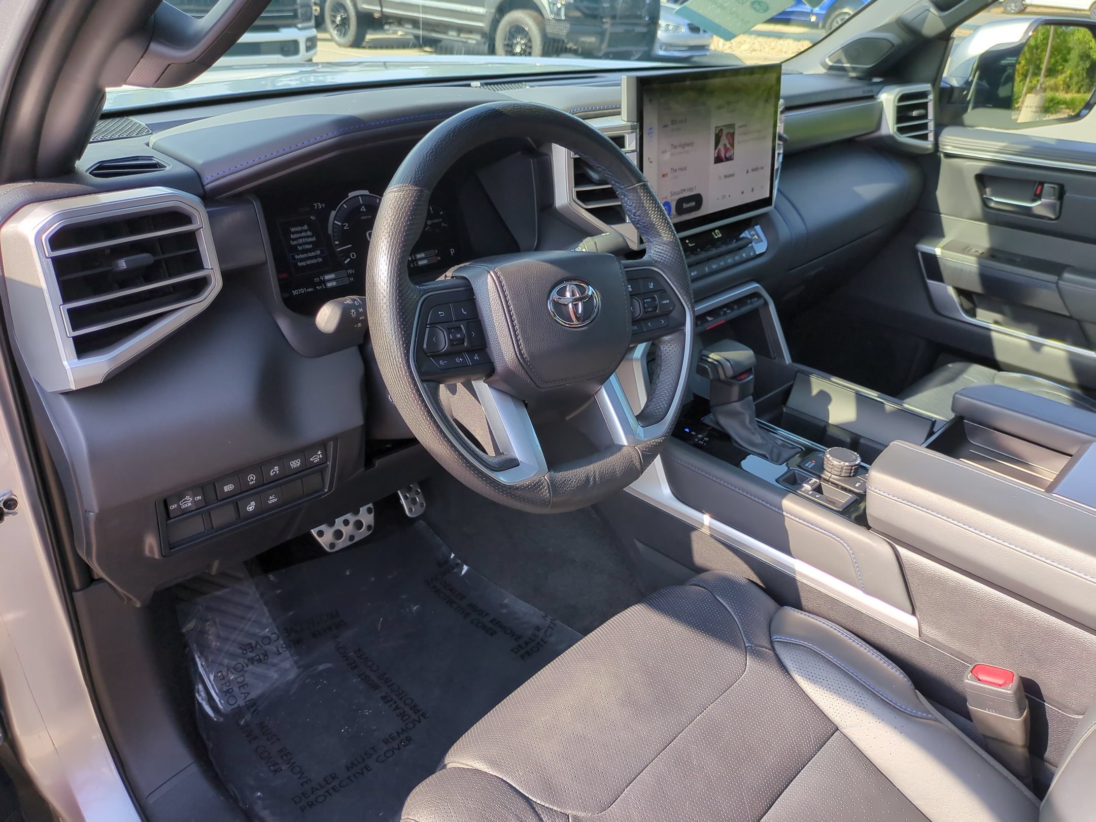 Used 2025 Toyota Tundra Platinum w/ TRD Off-Road Package AWD/4WD image 16