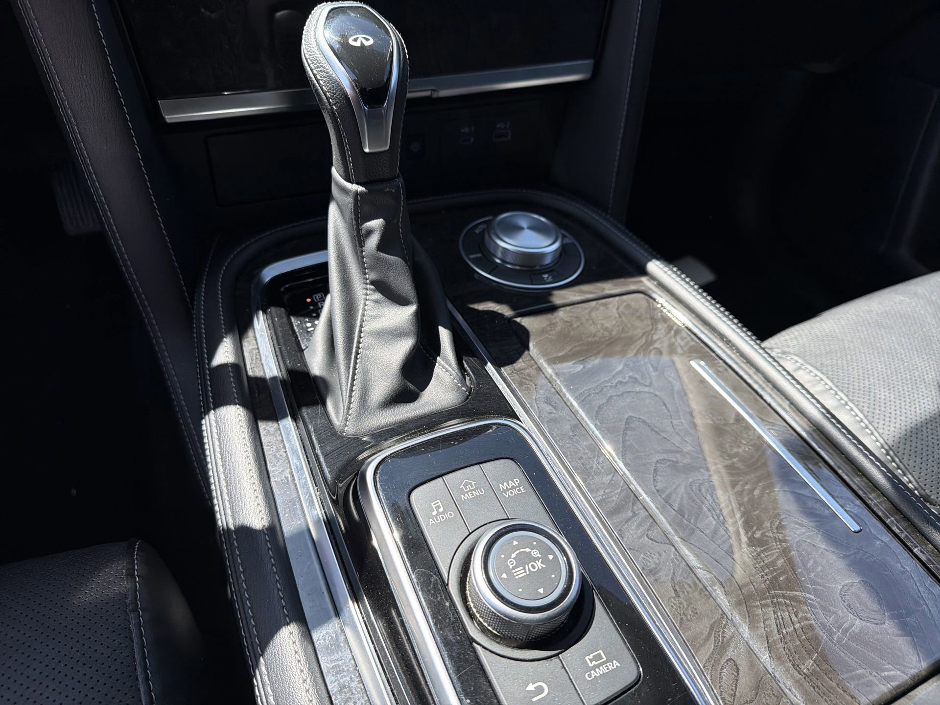 Used 2024 INFINITI QX80 Luxe image 14