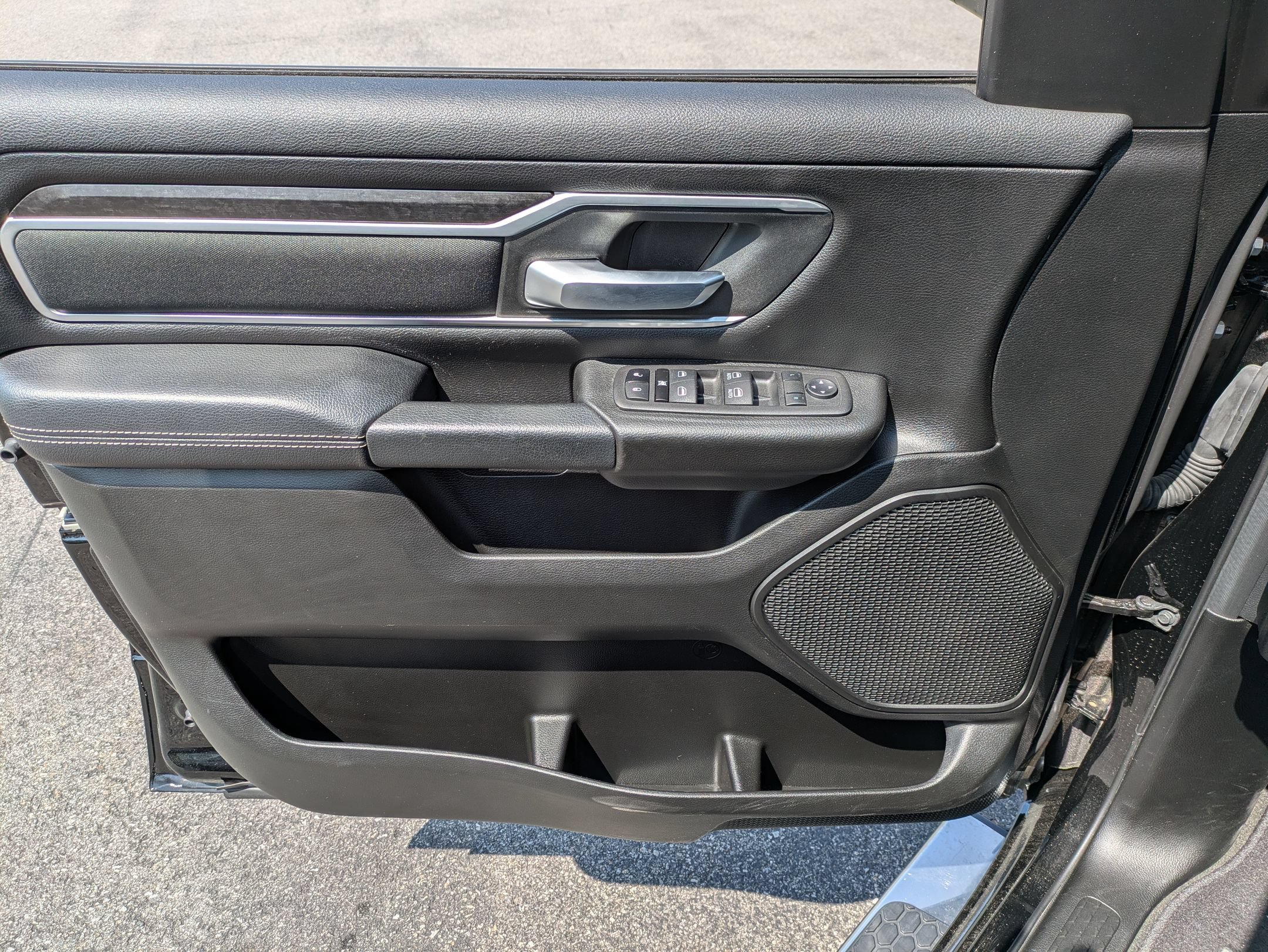 Used 2023 RAM 1500 Big Horn w/ Trailer Tow Group AWD/4WD image 6