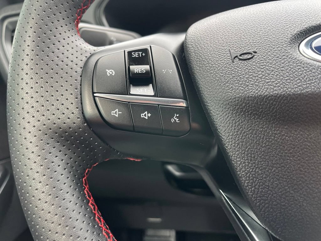Certified 2026 Ford Escape ST-Line AWD/4WD image 27
