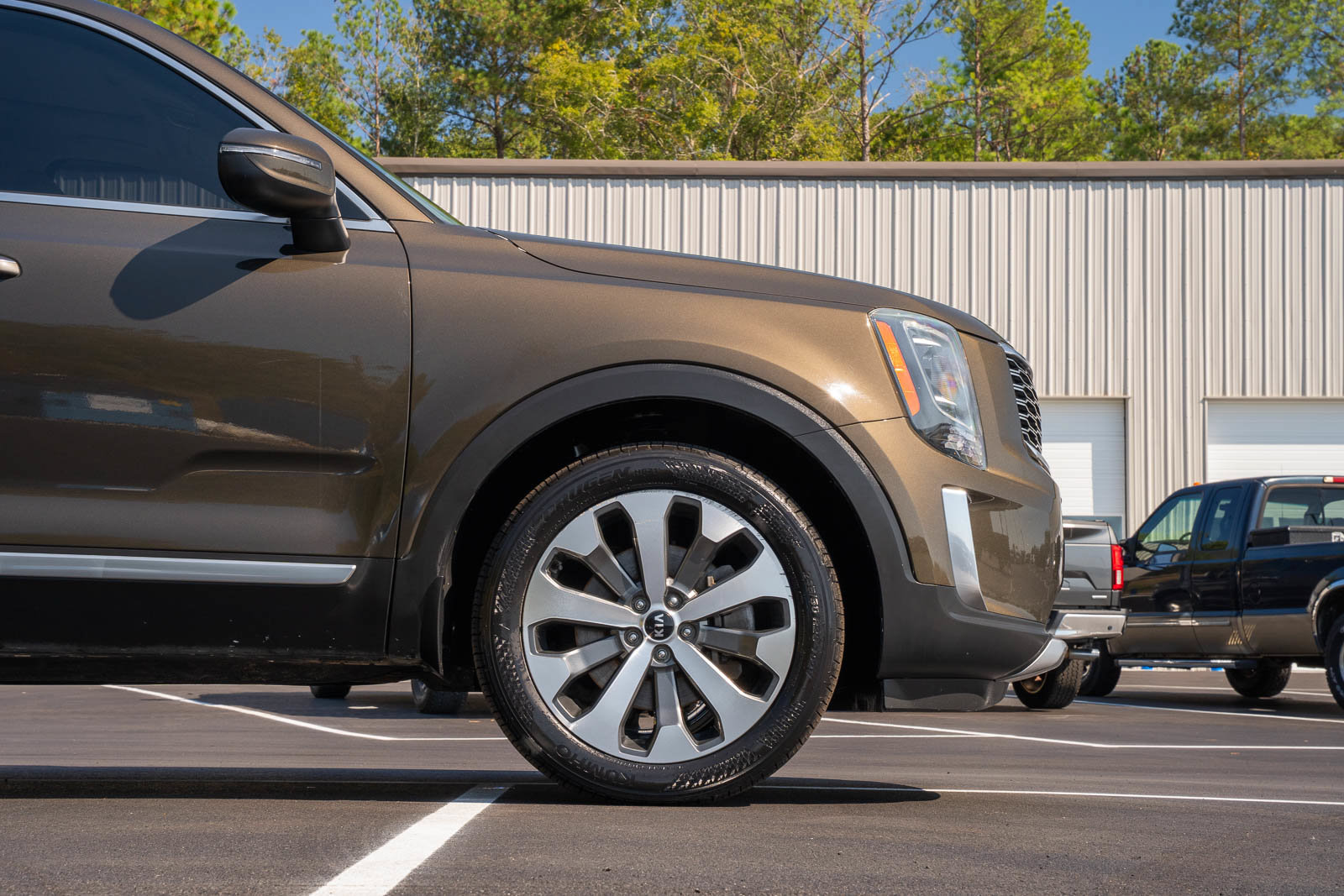 Used 2020 Kia Telluride S FWD image 9