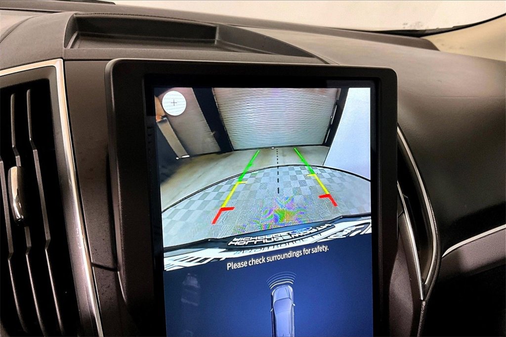 Certified 2021 Ford Edge Titanium image 17