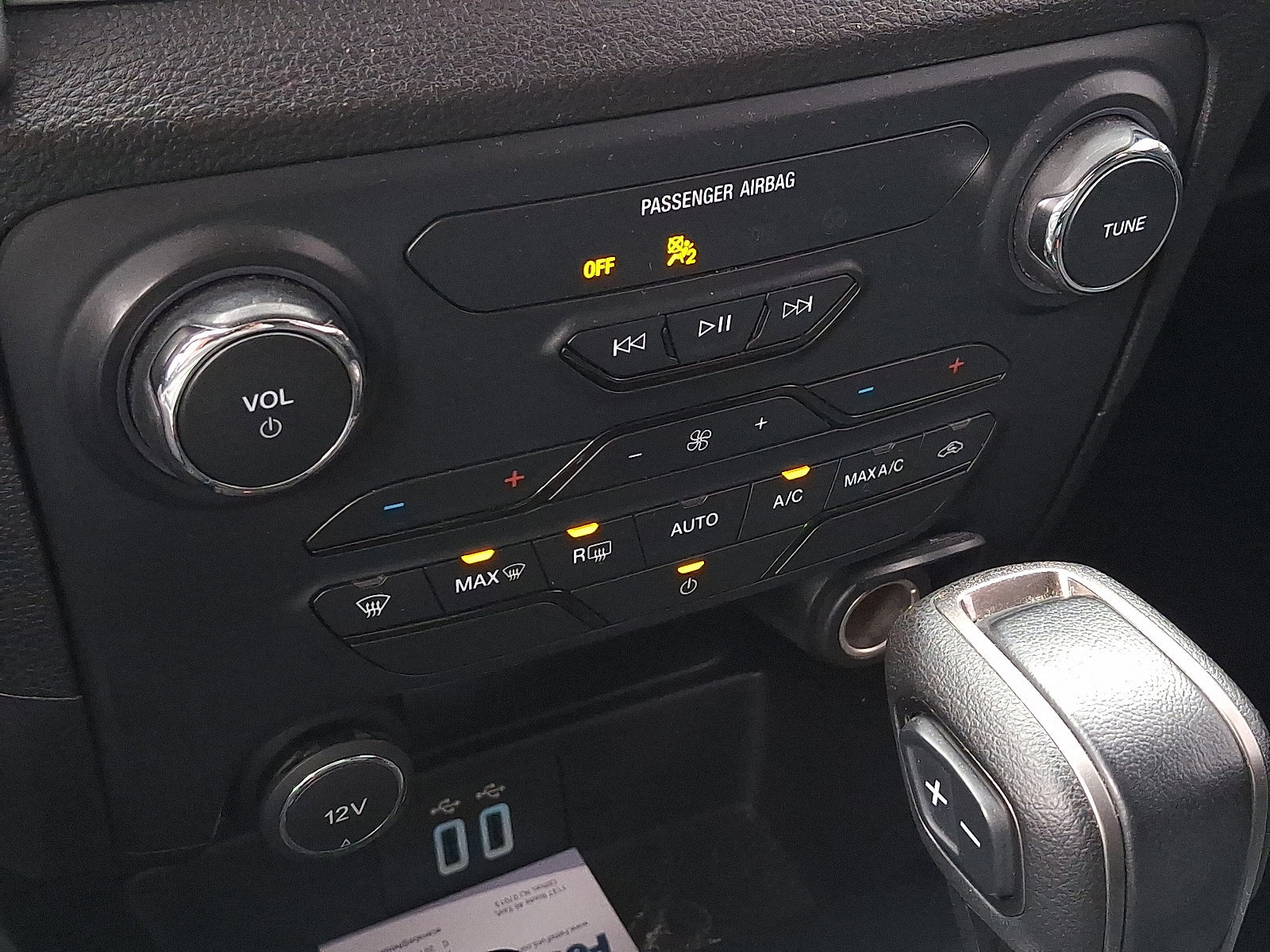 Certified 2021 Ford Ranger XLT w/ Equipment Group 301A Mid image 15