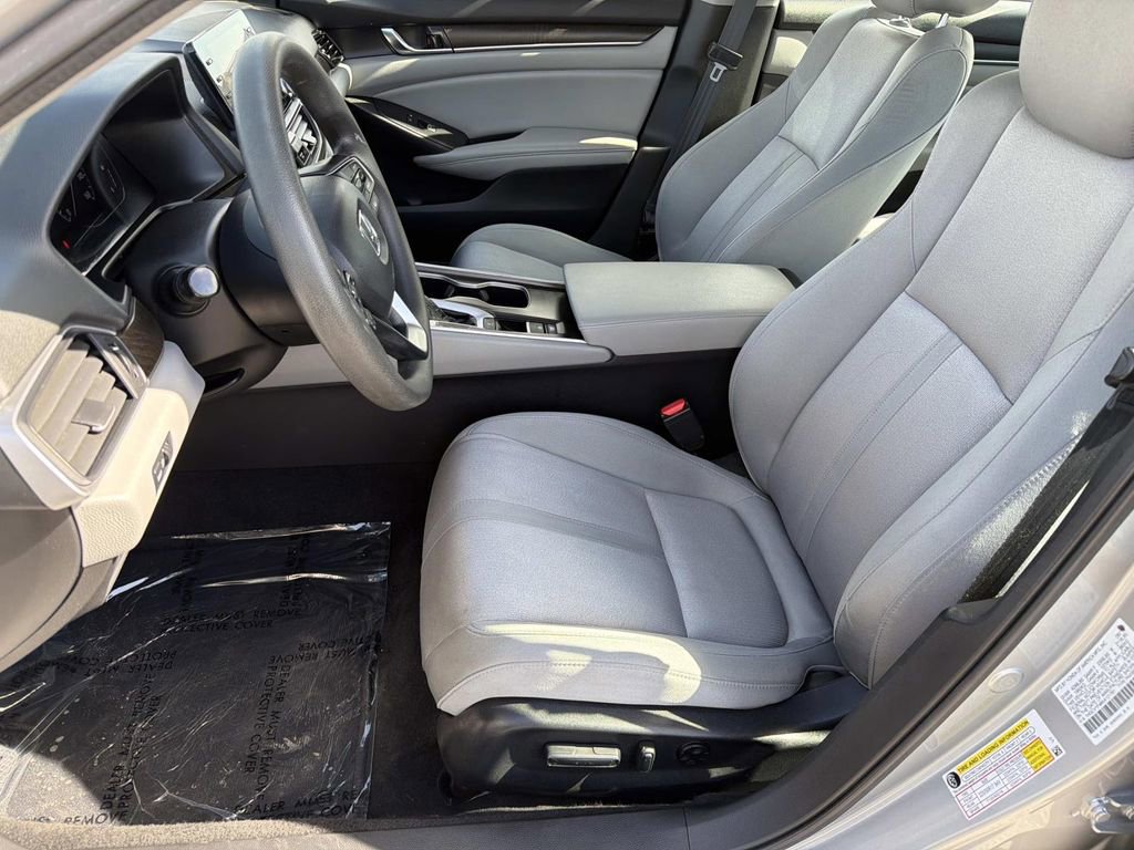 Used 2019 Honda Accord EX image 20