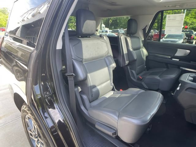 Certified 2025 Ford Expedition Active AWD/4WD image 41