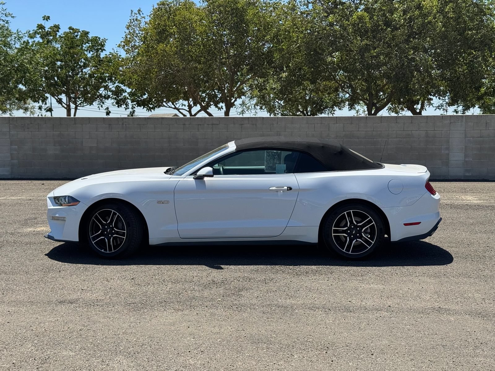 Certified 2022 Ford Mustang GT Premium w/ Equipment Group 401A RWD image 9