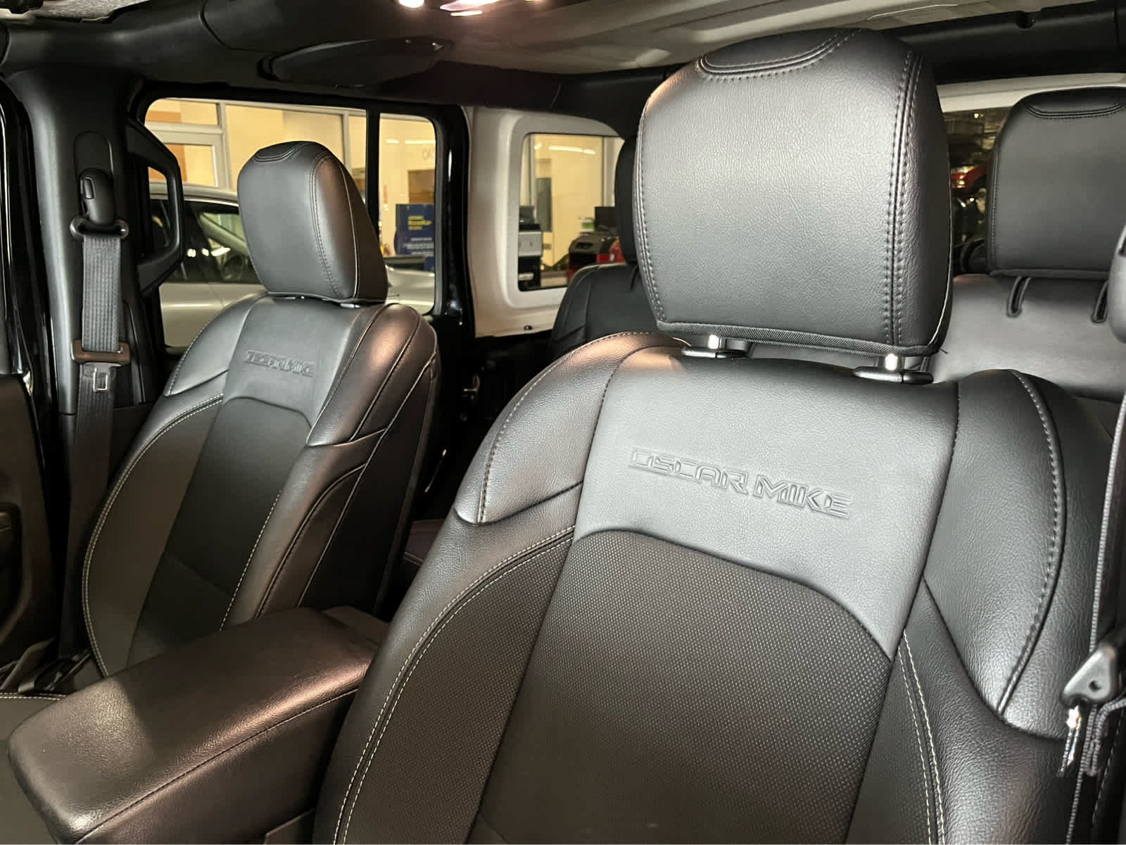 Used 2023 Jeep Wrangler Unlimited Sport AWD/4WD image 14