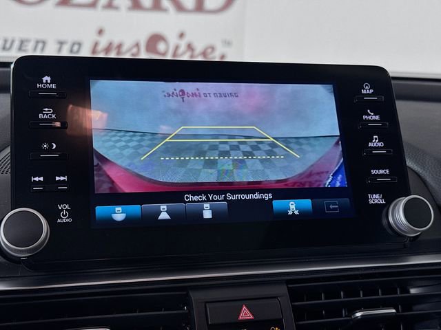 Used 2021 Honda Accord Touring image 17