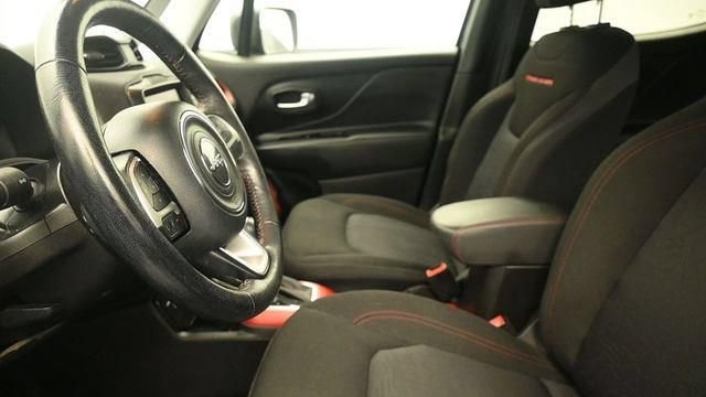 Used 2021 Jeep Renegade Trailhawk AWD/4WD image 21