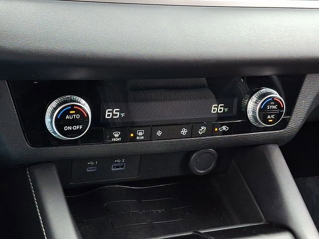 Used 2022 Mitsubishi Outlander ES FWD image 14