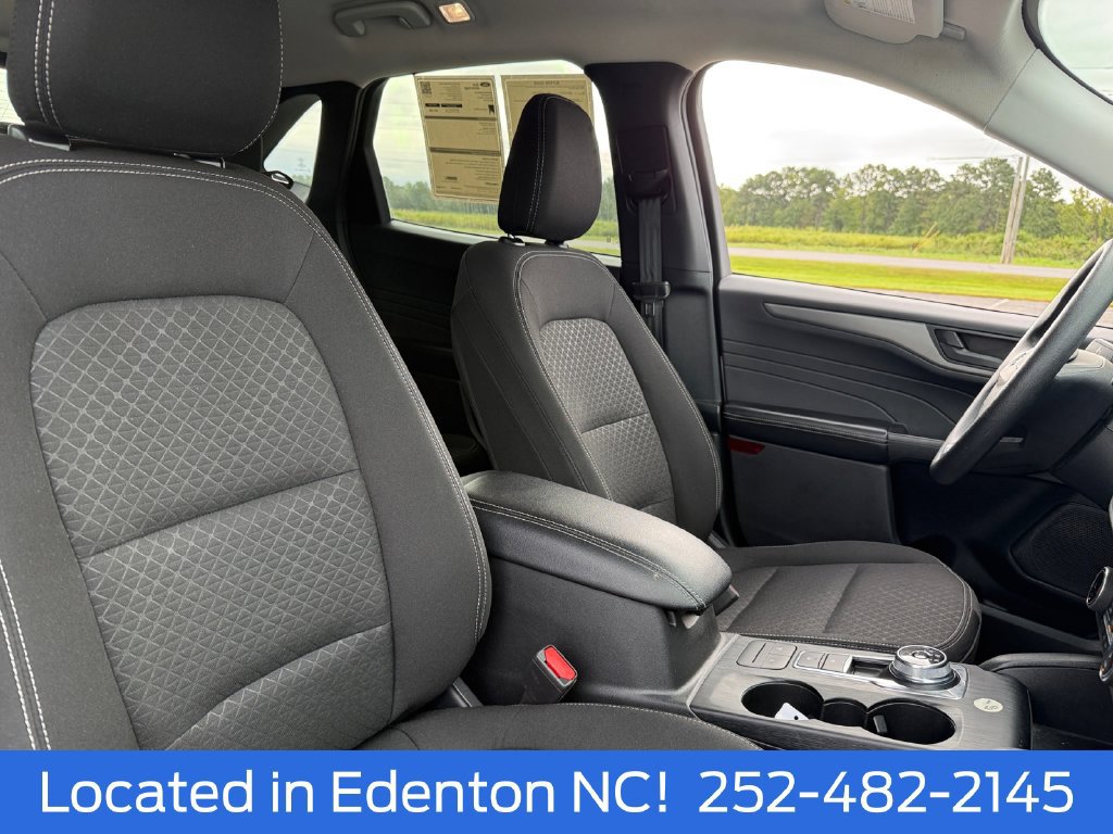 Certified 2025 Ford Escape Active FWD image 18