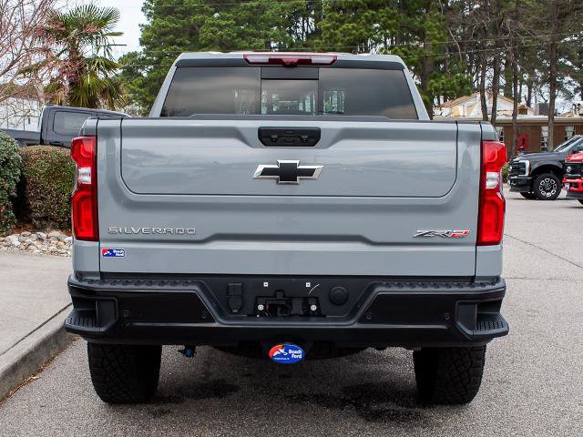 Used 2025 Chevrolet Silverado 1500 ZR2 w/ Technology Package AWD/4WD image 4