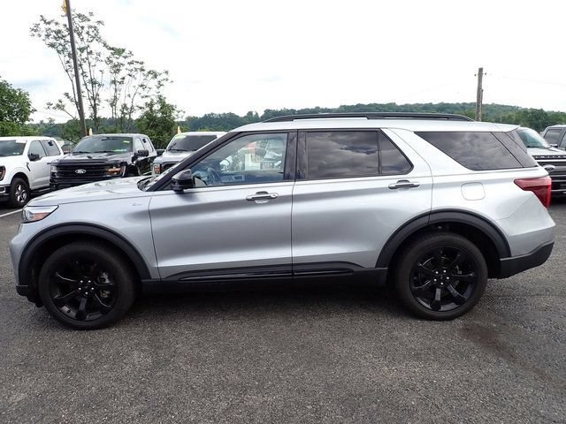 Certified 2023 Ford Explorer ST-Line w/ Class IV Trailer Tow Package AWD/4WD image 2