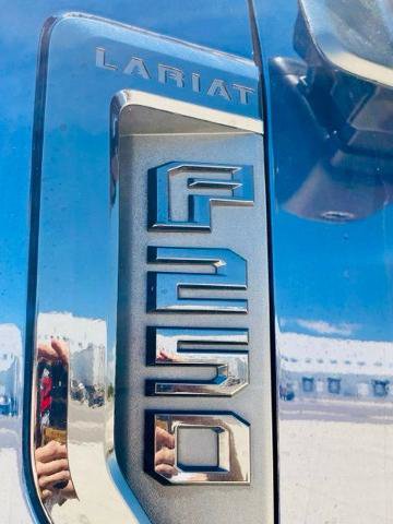 Certified 2022 Ford F250 Lariat AWD/4WD image 9