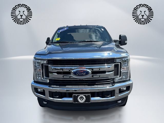 Certified 2019 Ford F250 XLT w/ XLT Value Package AWD/4WD image 2