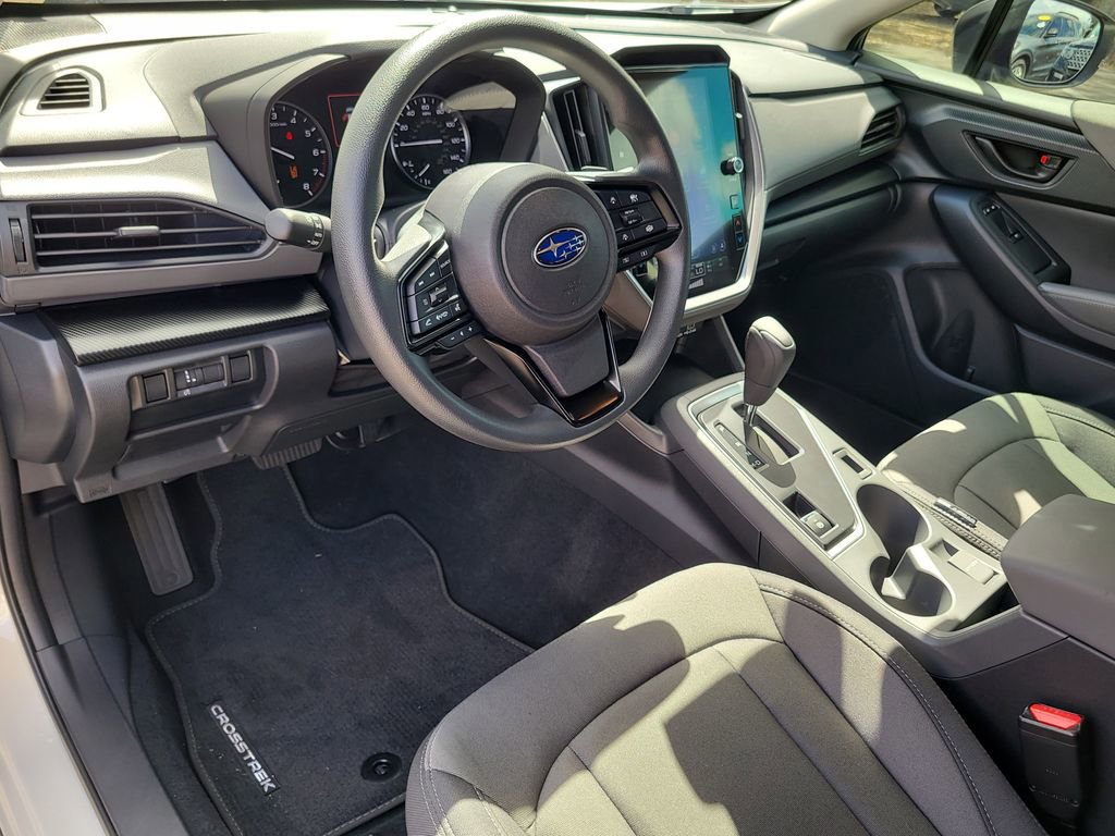 Used 2025 Subaru Crosstrek 2.0i Premium image 16