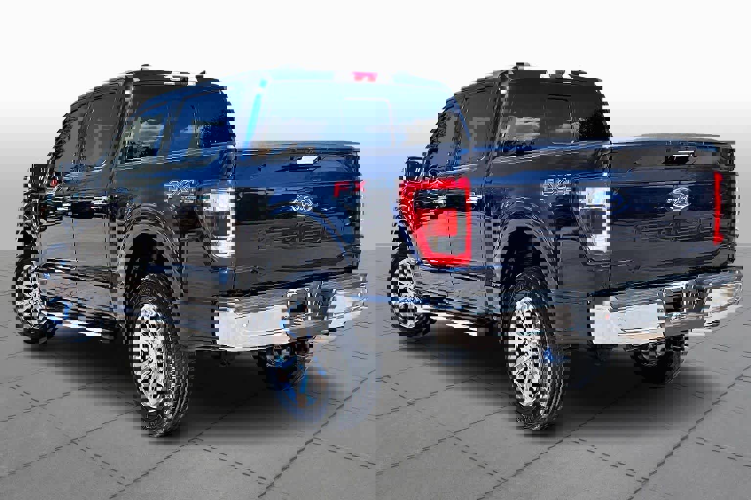 Certified 2022 Ford F150 Lariat image 4