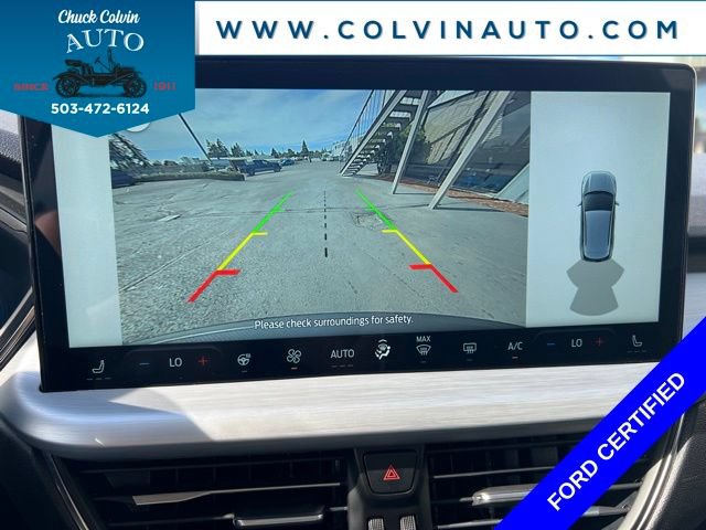 Certified 2025 Ford Escape Platinum AWD/4WD image 22