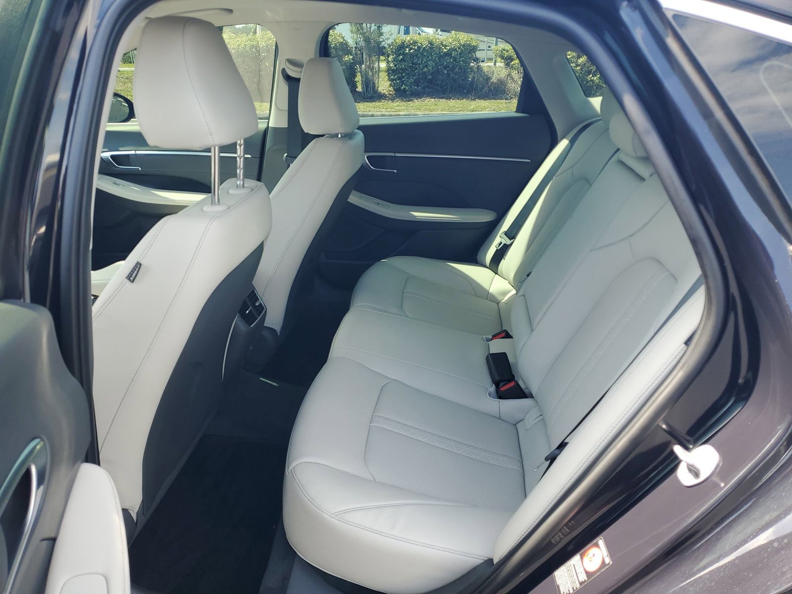 Used 2023 Hyundai Sonata Limited FWD image 10