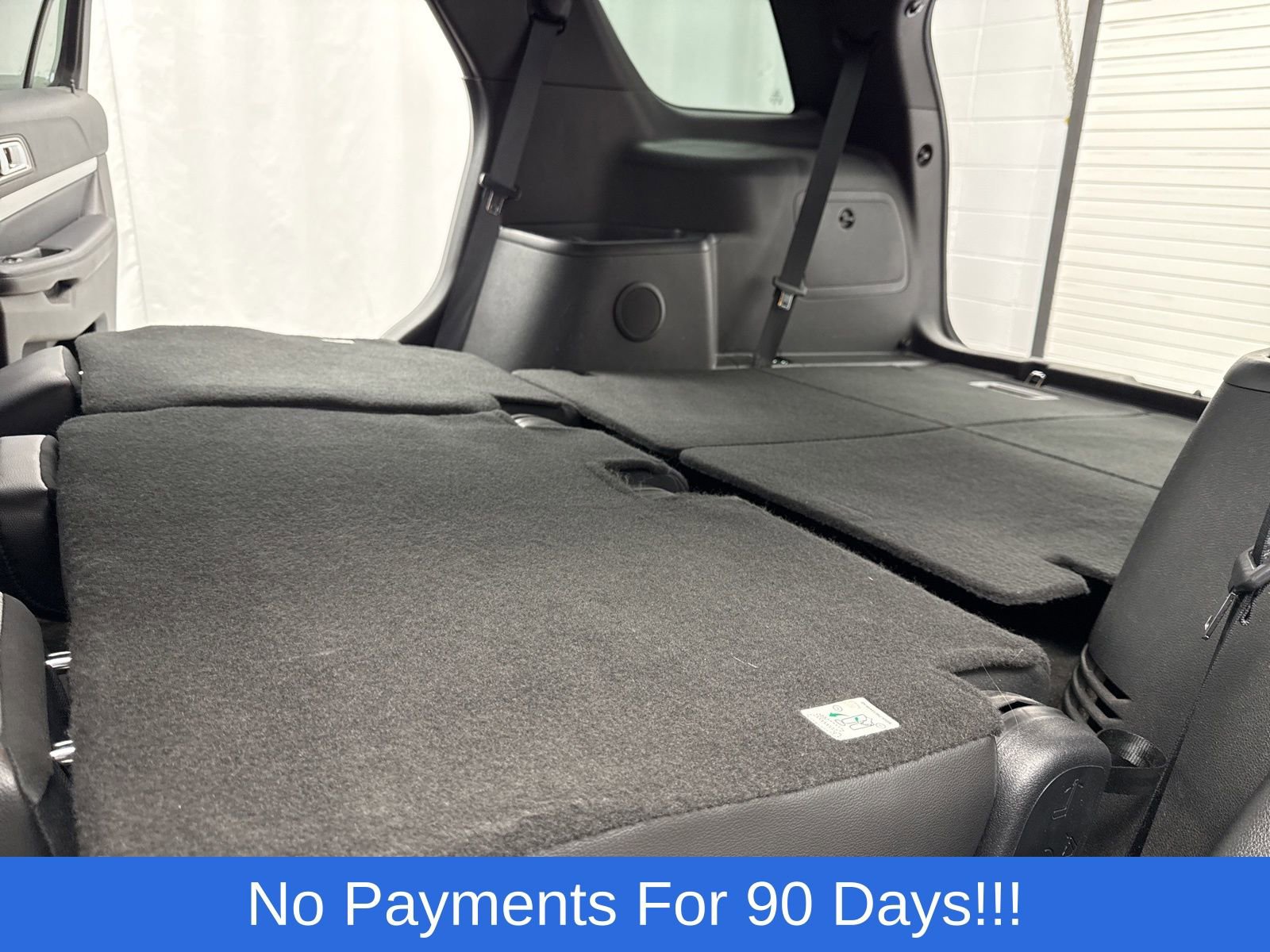 Certified 2017 Ford Explorer XLT w/ Equipment Group 202A AWD/4WD image 39